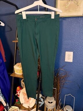 Dark Green Slim Pants